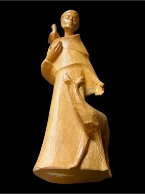 St Francis of Assisi Devotional Figurine. Looks like wood but is a carved  8.5”